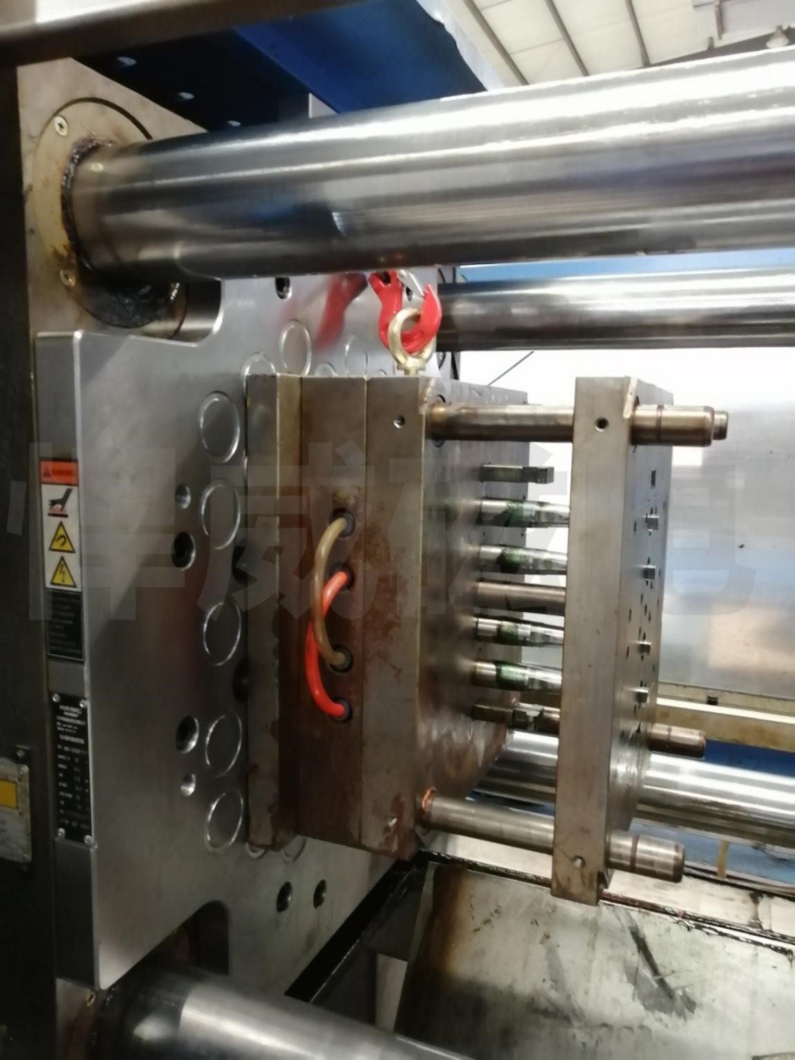 夾/緊/合模過程不用電的注塑機磁力換模系統