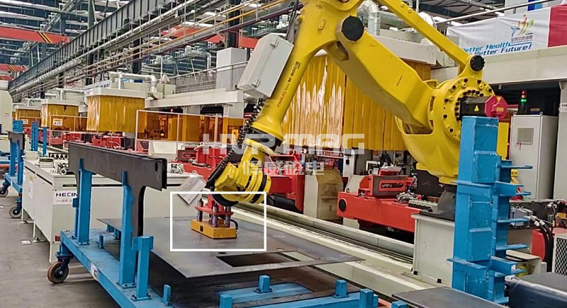 為什么自動化機械手在搬運物體時發生翻轉，工件也不會掉落？